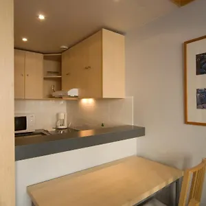 Inter-residences Paris Xv Apart Otel Issy-les-Moulineaux